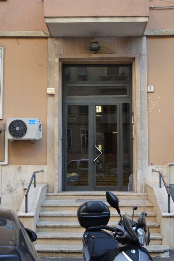 Apartmán La Casa Di Fabio Řím Exteriér fotografie
